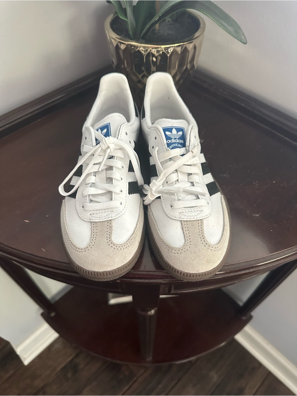 adidas Kids White, Black & Beige Retro Sneakers